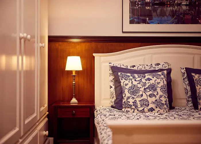 Bed & Breakfast Realeneiland 4*